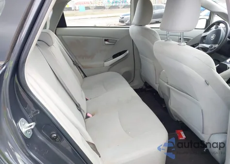 2013 Toyota Prius Three из США, поврежденный, VIN JTDKN3DU1D1623328